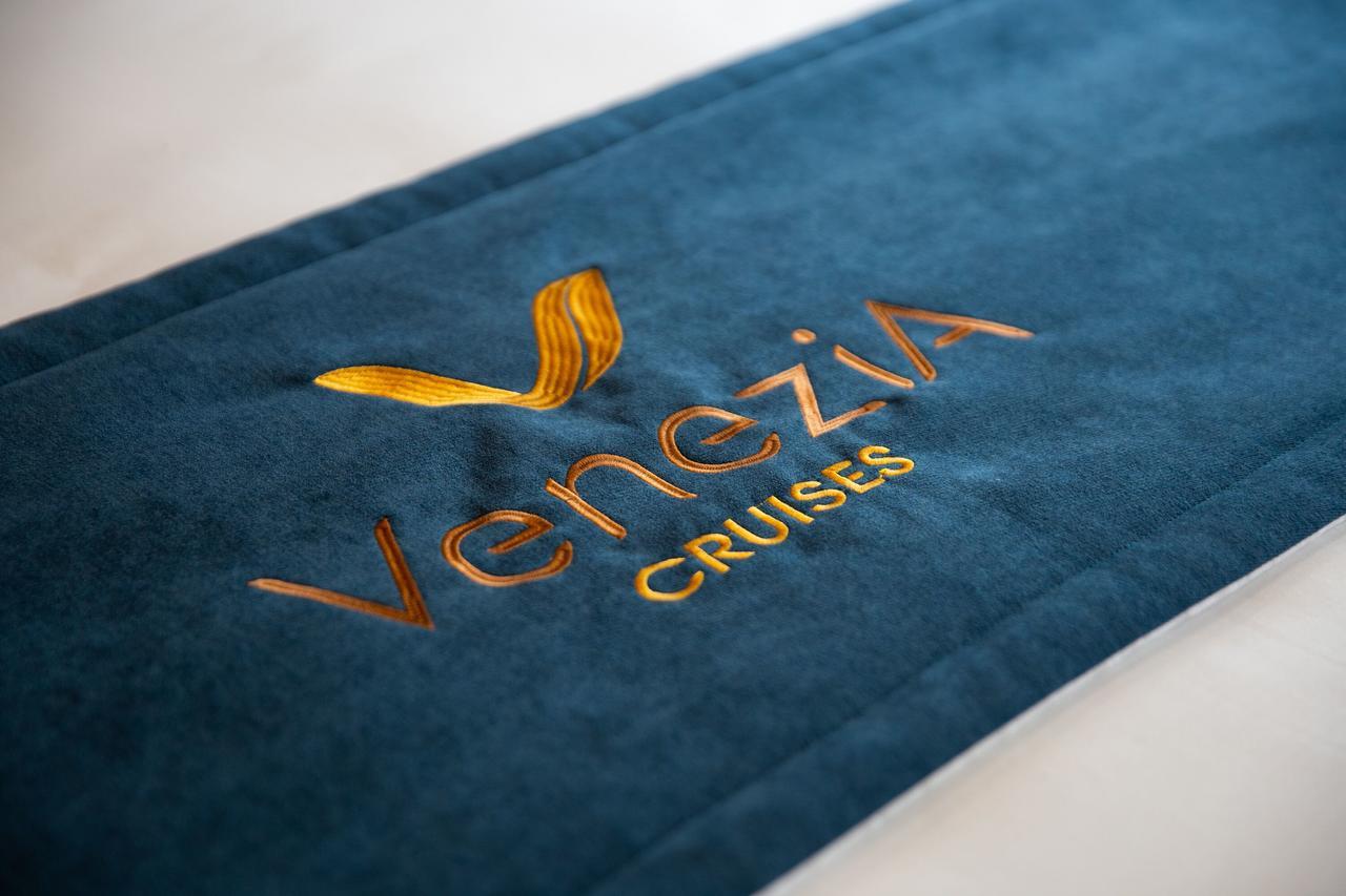 Venezia Cruises 호텔 하롱 외부 사진
